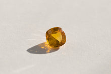 画像をギャラリービューアに読み込む, .64ct Loose Natural Cushion Yellow Sapphire