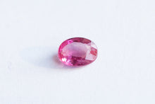 画像をギャラリービューアに読み込む, .24ct Loose Natural Oval Ruby