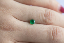 画像をギャラリービューアに読み込む, 0.39ct Loose Natural Round Emerald