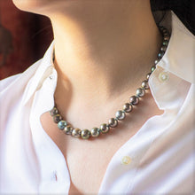 Load image into Gallery viewer, Tahitian Wonderland-Grace of the sea