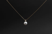 Load image into Gallery viewer, Pale Gracious- Sheer snowdrop