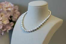 Load image into Gallery viewer, Elegant Dew- Blue shimmers