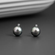 Load image into Gallery viewer, Tahitian Wonderland- Verdant season