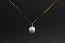 Load image into Gallery viewer, Pale Gracious- Soul of the sea