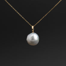 Load image into Gallery viewer, Pale Gracious- Soul of the sea