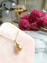 Load image into Gallery viewer, Pale Gracious- Golden mimosa