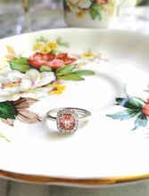 Laden Sie das Bild in den Galerie-Viewer, Custom Made Spinel with White Sapphire Halo 925 Silver Ring