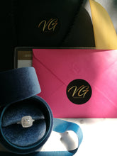 Laden Sie das Bild in den Galerie-Viewer, Custom Made Double Cushion Halo Diamond Ring