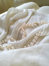 Load image into Gallery viewer, Elegant Dew- Akoya wonder