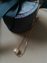 Load image into Gallery viewer, Elegant Dew- Rosy mist