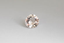 画像をギャラリービューアに読み込む, 1.44ct Loose Natural round light Peach Pink Morganite