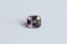 画像をギャラリービューアに読み込む, 1.39ct Loose Natural Asscher Cut Spinel