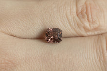 画像をギャラリービューアに読み込む, 1.41ct Loose Natural Asscher cut Spinel