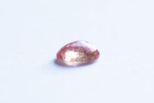 将图片加载到图库查看器，1.30ct Loose oval Padparadscha Sapphire
