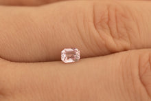 画像をギャラリービューアに読み込む, .41ct Loose Natural Emerald cut Purplish Pink Sapphire
