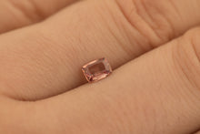 Laden Sie das Bild in den Galerie-Viewer, .46ct Loose Cushion Padparadscha Sapphire
