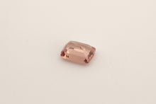 Charger l&#39;image dans la galerie, .46ct Loose Cushion Padparadscha Sapphire
