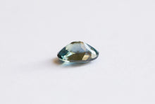 Загрузить изображение в средство просмотра галереи, 1.16ct Loose Oval Natural Greenish Blue Sapphire
