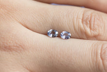 画像をギャラリービューアに読み込む, .87ct Loose Pair of Natural Oval Purplish Violet Sapphires
