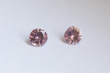 画像をギャラリービューアに読み込む, .39ct Loose Pair of Natural Round Pink Sapphires
