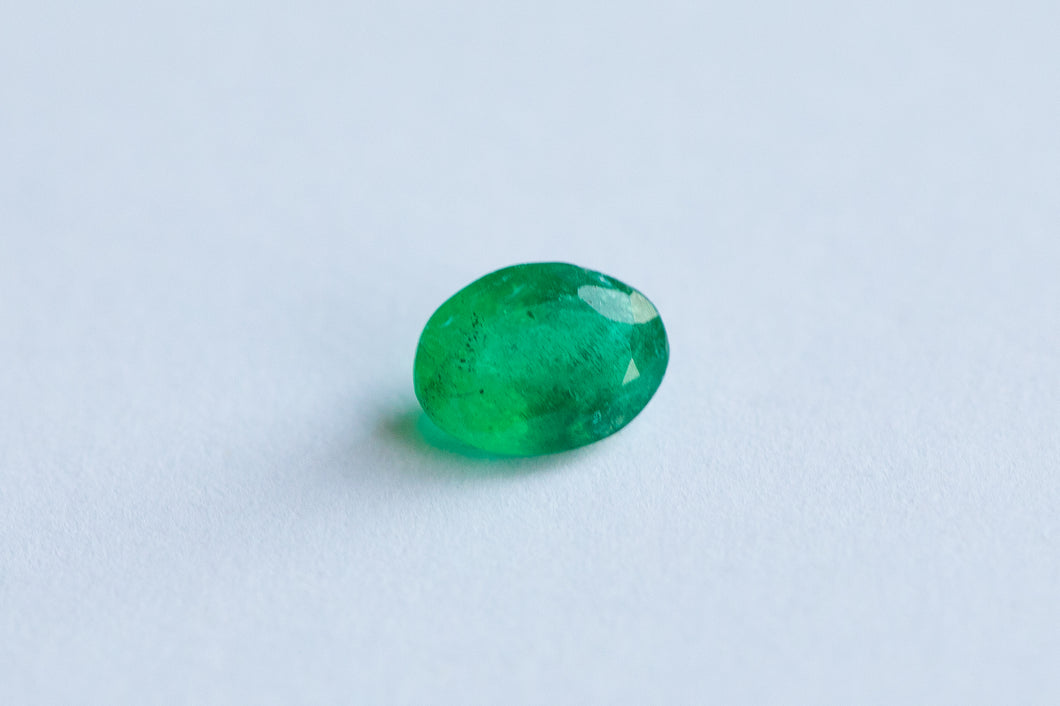 0.76ct Loose Natural Oval Emerald