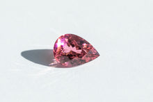 画像をギャラリービューアに読み込む, 2.87ct Loose Natural Pear Shape Tourmaline
