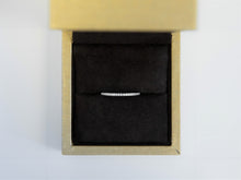 Laden Sie das Bild in den Galerie-Viewer, Half Way Diamond Eternity Band
