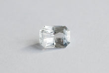 Laden Sie das Bild in den Galerie-Viewer, .99ct Loose Natural Criss Shape White Sapphire
