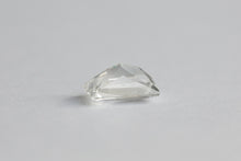 Загрузить изображение в средство просмотра галереи, .97ct Loose Natural Criss Cut White Sapphire
